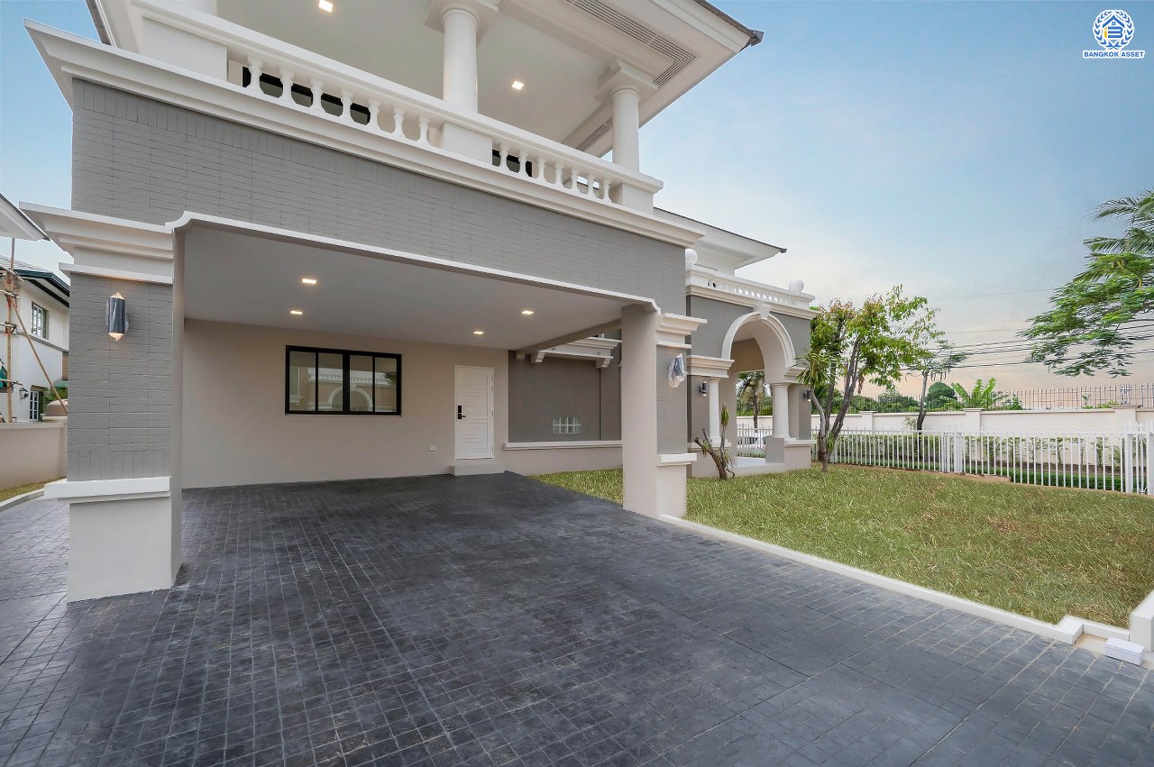 บ้านมือสองตกแต่งใหม่ โครงการ ลดาวัลย์ ปิ่นเกล้า-เพชรเกษม หลังมุม เนื้อที่ 102 ตร.ว. บนพื้นที่ใช้สอย 243.08 ตร.ม. ฟังก์ชัน 4 ห้องนอน 4 ห้องน้ำ 1 ห้องแม่บ้าน จอดรถได้ 2 คัน สภาพแวดล้อมดี ทำเลติดถนนกาญจนาภิเษก เดินทางเข้าสู่เมืองได้สะดวกเชื่อมต่อ ถนนเพชรเกษม ถนนราชพฤกษ์ ถนนกัลปพฤกษ์ ใกล้เดอะมอลล์บางแค ใกล้รถไฟฟ้าสายสีน้ำเงิน "สถานีหลักสอง" และ จุดขึ้นทางด่วน "ศรีรัช"